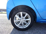 SUBARU認定U-Carは、全車12ヶ月点検、車検などの法定点検を実施。スバル専門メカニックが確かな技術で最大88項目にわたりチェックしており品質、安心を支えます!
