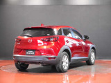 【CX-3】気品ある美しさと先鋭さ」をテーマに、上質さや洗練さを表現したデザインです。