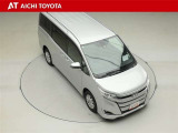 両側パワースライドドア付きだから、狭い駐車スペースなどでの乗り降りラクラク♪小さなお子さまのいるご家庭には嬉しい装備です。