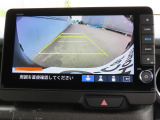 リアワイドカメラシステム!従来の視野に加えて、後方側方を約180&deg;まで見えるワイドビューと、後方を真上から見たような視野で駐車時などに便利なトップダウンビューの3つの視野があります!