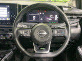 【ステアリングスイッチ】運転中、前方から目線をそらすことなく、オーディオ等の操作が可能な便利機能!安心&快適なドライブを演出してくれます♪