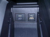 充電用USB端子/USB端子