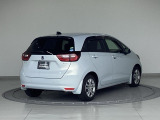 現車を確認できる方へ販売いたします。当社サービススタッフにて純正部品を使い点検整備を実施し、その後、ご納車させていただきますのでご安心してご利用いただけます。