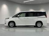 トヨタセーフティセンス(TSS)搭載。衝突被害軽減ブレーキなどの安全運転を支援する装置を搭載し、ドライバーの安全をサポートします。