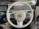 【ステアリングスイッチ】運転中、前方から目線をそらすことなく、オーディオ等の操作が可能な便利機能!安心&快適なドライブを演出してくれます♪