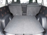 【トランク】荷物を積むのに十分な広さです!お出かけ先でお土産を沢山買っても大丈夫♪