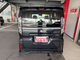 ご納車のお渡し前も当社のメカニックが最善の整備をしますので、ご安心下さい。