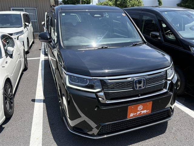 ステップワゴン 2.0 e:HEV スパーダ 禁煙車 純正9インチナビ