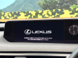 【10.3インチワイドナビ】高級感とインパクトのある大型ワイドナビを装備。各種オーディオ操作はもちろん、横長ワイド画面でのマップ2分割表示など、利便性も高いナビです♪