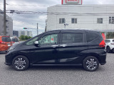 アルミホイル装着車両です。華やかなサイドシルエットです。