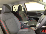 【5人乗り】ゆったりとした座り心地と、車内を広々と使える快適性に長けているので、快適な時間をお過ごしいただけます!
