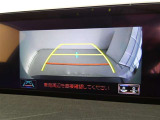 バックガイドモニターで、後方を確認しながら安心して駐車することができます。運転初心者も熟練者も必須の機能ですよ!