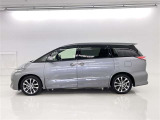 色は人気のアイスチタニウムマイカメタリックです。