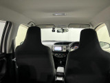 車内は明るくて見通しが良く、初めての方でも運転しやすい印象です。