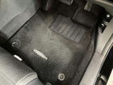 【大好評★ボディーコーティング!】愛車のお手入れはこれで決まり!納車時にしっかりとコーティングする事で大切なお車が長持ちします!お値段やコーティングの耐久性なども様々ですので先ずはご相談ください!