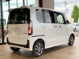 N-BOXカスタム  カスタム 660 4WD