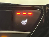 【シートヒーター】寒い日に重宝するシートヒーター!エアコンより早く温まってくれるので寒がりの人も安心ですね♪エアコンの温風は乾燥するから苦手、という方にもをおすすめです。