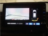 バックカメラ搭載です!車庫入れが苦手な人はもちろん、車両感覚に自信がある人にもお勧めです!見えない箇所が見えるようになるので、低い障害物や隠れてしまっている子供の存在等にも気付く事が出来ます。
