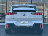 また、BMW正規認定中古車は、エマージェンシーサービスが自動付帯。24時間365日、皆様のカーライフをサポート致します。確かな安心のうえで、「駆けぬける歓び」をご堪能ください。