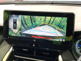 【パノラミックビューモニター】専用のカメラにより、上から見下ろしたような視点で360度クルマの周囲を確認することができます☆死角部分も確認しやすく、狭い場所での切り返しや駐車もスムーズに行えます。