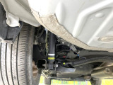お車を安心してお乗りいただく為には、足回りの定期点検が欠かせません。サービスサポート(有償保証)では無料点検もご提供しており、安心のカーライフをお過ごしいただけるサポート体制が整っています。