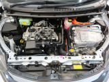 見えないところまで徹底洗浄!中古車をキレイで気持ちよくお乗りいただけるよう、内外装ともにしっかり「まるごとクリーニング」♪エンジンルームも施工済!