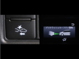 サポカーは、高齢運転者を含めた全てのドライバーによる交通事故の発生防止・被害軽減対策の一環として、国が推奨する新しい自動車安全コンセプトです。詳しくは販売店スタッフまでお尋ね下さい。