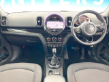 ミニクロスオーバー クーパー D オール4 4WD 