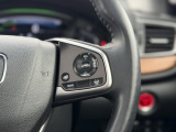 ハンドル右側スイッチは、ホンダセンシングの機能の一つ、「アダプティブクルーズコントロール」です。