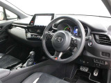 運転席廻りです。