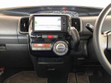 温度を設定すれば、自動で車内の温度管理をしてくれる優れものです♪ATミッションで運転楽々