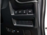 電動のスライドドアで楽々スムース!運転席からも開閉の操作もできます♪キーのスイッチひとつで自動開閉できる便利な機能もついてます♪