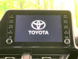 【8インチ ディスプレイオーディオ】大画面のディスプレイはAppleCarPlayやAndroidAutoが利用可能。大きな画面でスマホナビアプリ等が利用いただけます♪