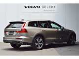 V60クロスカントリー B5 AWD プロ 4WD 