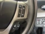 【クルーズコントロール】アクセルペダルを踏まずに一定の車速で走行できますので、高速道路など加減速の少ない道で便利です。