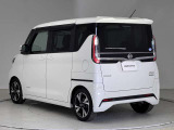 【ワイド保証】日産販売店の中古車には、無料で保証が付いています。走行距離無制限で、無料保証期間は1年間から。品質に自信があるから実現した、日産ならではの保証です。