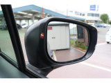 ■リヤビークルディテクション(左右後方からの車両をドアミラーの一部が点灯し、ドライバーに教えてくれます)