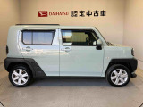 車両右側面からの写真になります。車をご覧になりたい時はお気軽に最寄りの店舗へご相談下さい。