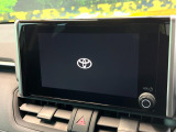 【ナビ機能付きディスプレイオーディオ】ナビ機能搭載の他、お持ちのスマートフォンと連携して、ナビやbluetoothでの音楽再生が可能です♪デザインはもちろん操作性も良好!