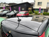 中古車という商品の特性ルーフには子キズや塗装しみ細かな凹み等があります