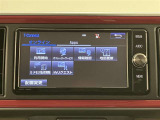 Bluetooth接続に対応しております。AM.FMラジオ DVD再生機能付きCDステレオです。TVも視聴可能です(停車時)