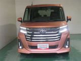 明度の高いLEDヘッドライトで、夜間の運転も安心です。