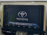 【純正9型ナビ】人気の純正ナビを装備。オーディオ機能も充実しており、Bluetooth接続すればお持ちのスマホやMP3プレイヤーの音楽を再生可能!毎日の運転がさらに楽しくなります!!