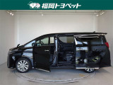 両側パワースライドドア付きだから、狭い駐車スペースなどでの 乗り降りラクラク!小さなお子さまのいるご家庭には嬉しい装備。