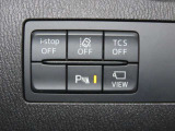 【安全装備も充実】車線逸脱警報システム。バック時の障害物を検知し知らせるパーキングセンサー付きです。