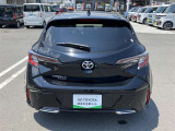 広々とした車内空間に優れた燃費性能。更にデザインも上質で人気のお車です!