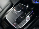 BMWライフをさらに素晴らしいものにするために、BMWカードもご用意しております。ご利用金額1,000円ごとに1ポイントたまります。BMW正規ディーラーでのご利用につきましてはポイントが2倍になります。
