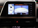 バックガイドモニターで、後方を確認しながら安心して駐車することができます。運転初心者も熟練者も必須の機能ですよ!