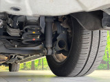 お車を安心してお乗りいただく為には、足回りの定期点検が欠かせません。サービスサポート(有償保証)では無料点検もご提供しており、安心のカーライフをお過ごしいただけるサポート体制が整っています。