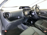 見通しのよいすっきりとした視界で、誰でも運転しやすいです。運転のしやすさは疲れにくさにも繋がりますよ♪
